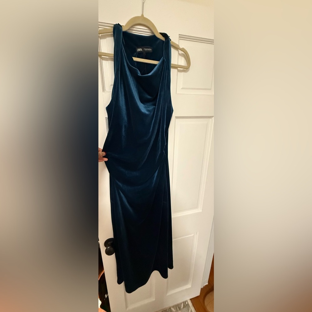 Gorgeous Navy/Lagoon Blue Velvet Midi Dress